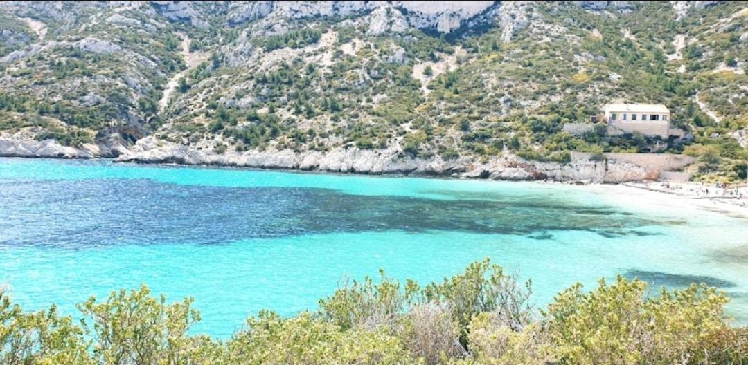 Les Prairies De Fenestrelle Spa & Piscine Au Calme Aubagne Exteriör bild